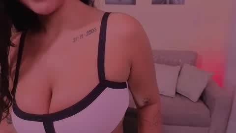 Tori Cross online show from 05-11-26, 04:48