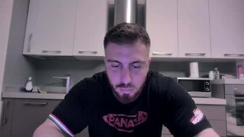 Snapshot of toro_arrapato chatting on 12-17-24, 06:02 toro_arrapato online show from 12-17-24, 06:02