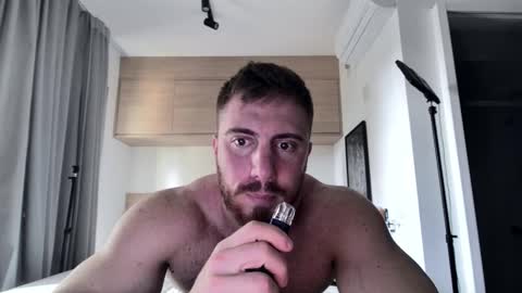 Snapshot of toro_arrapato chatting on 01-19-25, 03:32 toro_arrapato online show from 01-19-25, 03:32