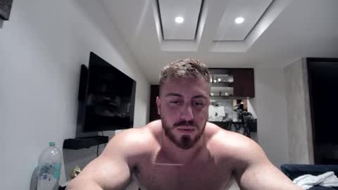 Snapshot of toro_arrapato chatting on 02-17-25, 03:47 toro_arrapato online show from 02-17-25, 03:47