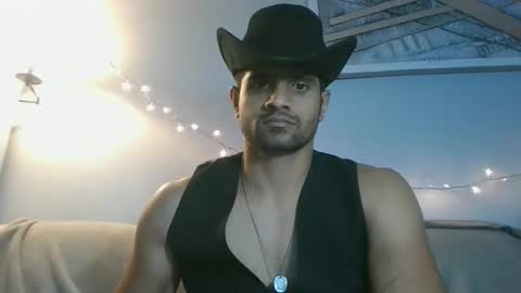 hassanfunn at g m  ail  only local and clean no males online show from 10-31-25, 05:52