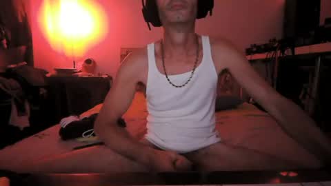 Snapshot of torosko chatting on 06-17-26, 11:16 Torosko online show from 06-17-26, 11:16