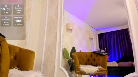 torri kitten online show from 01-15-25, 05:40