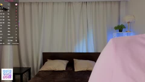 Kate online show from 05-12-26, 04:31