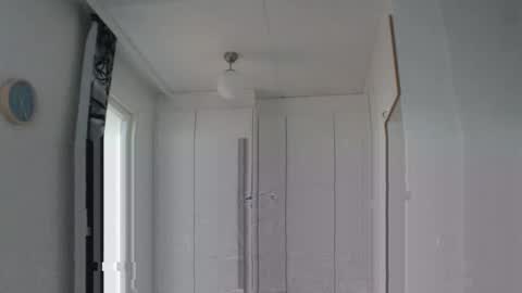 tosimies69 online show from 09-28-25, 02:22