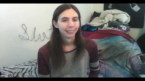 Luna online show from 10-22-25, 02:45