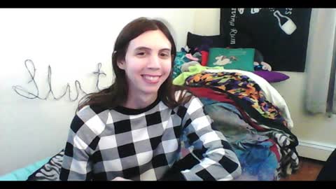 Snapshot of totalfuckingadorable chatting on 03-05-26, 03:13 Luna online show from 03-05-26, 03:13