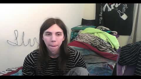 Snapshot of totalfuckingadorable chatting on 03-15-26, 12:05 Luna online show from 03-15-26, 12:05