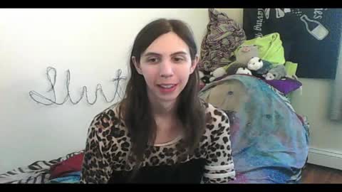 Luna online show from 05-19-26, 07:20