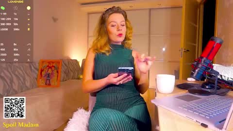 Snapshot of totally_spy chatting on 02-20-25, 06:13 Madam Viktoria Vacation in Portugal 2811 - 0412 online show from 02-20-25, 06:13