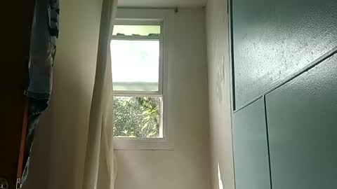 totallyawesome_65 online show from 09-28-25, 04:45