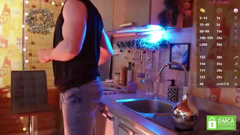 Snapshot of touch_of_eros chatting on 12-17-24, 05:51 Paul online show from 12-17-24, 05:51