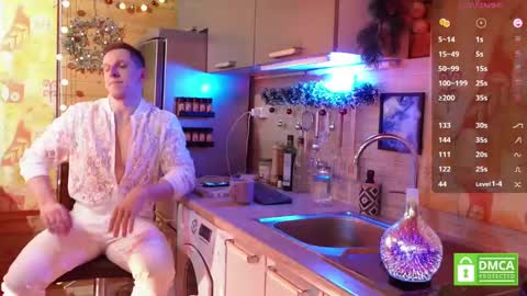 Snapshot of touch_of_eros chatting on 12-29-24, 05:53 Paul online show from 12-29-24, 05:53