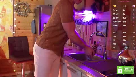 Snapshot of touch_of_eros chatting on 02-02-25, 03:49 Paul online show from 02-02-25, 03:49
