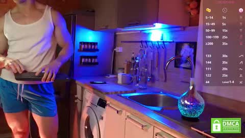 Paul online show from 11-10-25, 04:11