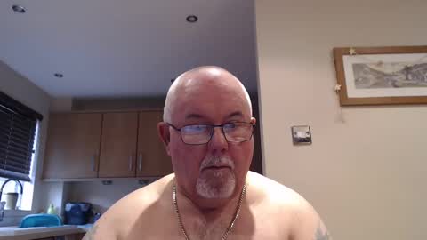 Snapshot of touchwood25 chatting on 12-12-24, 10:34 TOUCHWOOD25 online show from 12-12-24, 10:34