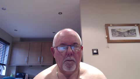 Snapshot of touchwood25 chatting on 12-13-24, 09:46 TOUCHWOOD25 online show from 12-13-24, 09:46