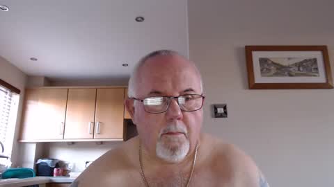 Snapshot of touchwood25 chatting on 02-06-25, 09:00 TOUCHWOOD25 online show from 02-06-25, 09:00