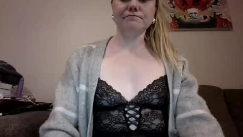 tough_as_scars online show from 12-02-25, 12:49