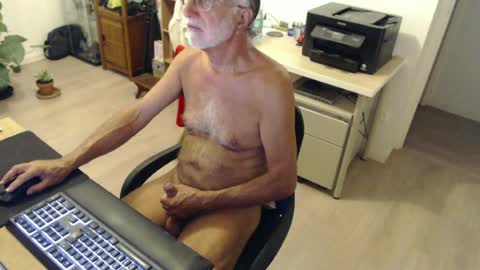 Tounu45 online show from 06-26-26, 03:38