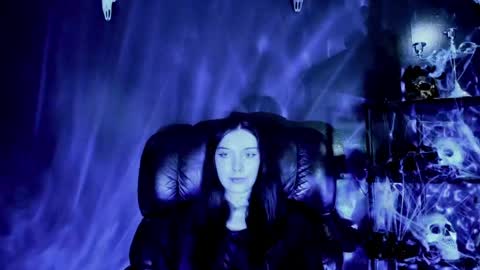Snapshot of toxicdomme chatting on 05-19-26, 06:03 toxicdomme online show from 05-19-26, 06:03