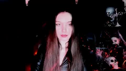 Snapshot of toxicdomme chatting on 05-25-26, 06:03 toxicdomme online show from 05-25-26, 06:03