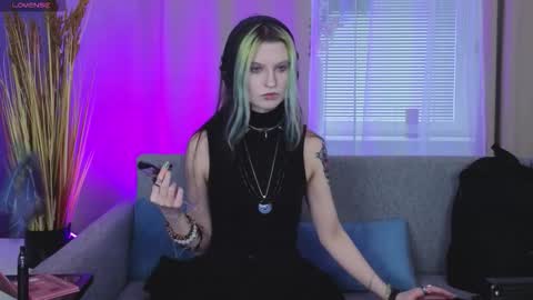 toxickittyy online show from 03-25-26, 03:07