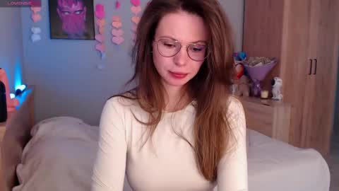 Snapshot of toxkiss chatting on 03-11-25, 12:28 toxkiss online show from 03-11-25, 12:28