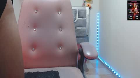 Snapshot of toxxxic_cams chatting on 03-23-26, 03:21 toxca69 online show from 03-23-26, 03:21