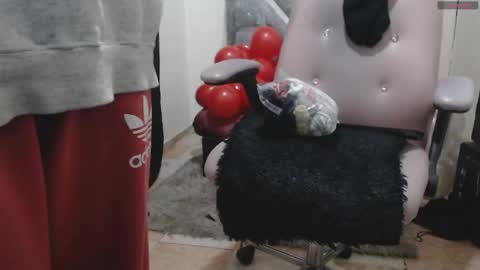 toxca69 online show from 05-18-26, 07:03