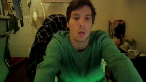 Snapshot of toyboysquirt chatting on 05-12-26, 06:21 toyboysquirt online show from 05-12-26, 06:21