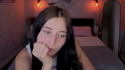 tracey_gill online show from 06-27-26, 09:14
