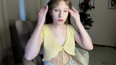 tracy_aww online show from 05-05-26, 07:49