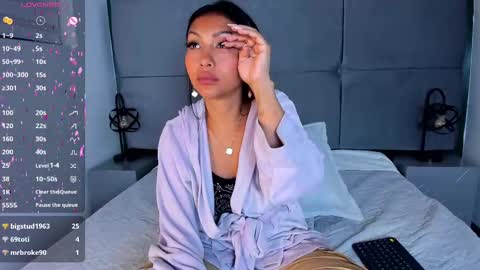 Snapshot of tracy_lambo chatting on 03-06-25, 05:46 tracy online show from 03-06-25, 05:46