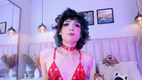 Tracy  online show from 06-18-26, 03:40