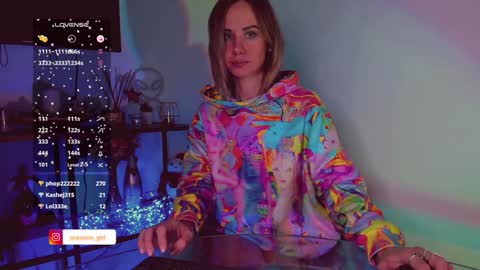 Hey my name is Kiri Kiri online show from 01-11-25, 12:44