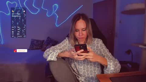 Hey my name is Kiri Kiri online show from 11-20-25, 04:07