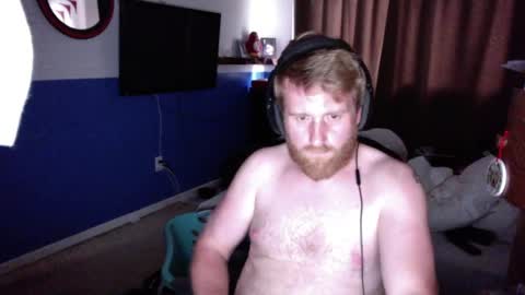 Snapshot of tragicallyhard chatting on 09-10-25, 09:04 tragicallyhard online show from 09-10-25, 09:04