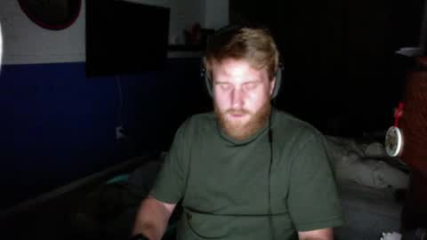 Snapshot of tragicallyhard chatting on 09-21-25, 02:46 tragicallyhard online show from 09-21-25, 02:46