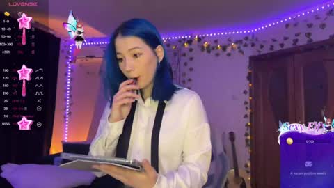 Snapshot of traharaaa chatting on 01-03-25, 06:46 Ariana and Erik online show from 01-03-25, 06:46