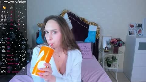 Kate online show from 12-27-24, 12:56
