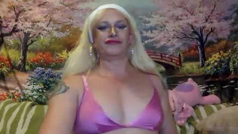 TrannyCumSlut online show from 02-26-25, 06:15
