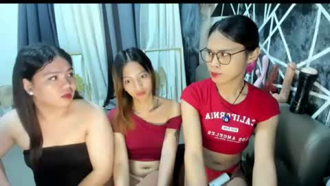 GEN LUXS online show from 06-22-26, 08:17