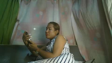 transhottie28 online show from 02-02-25, 10:46