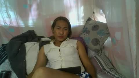 transhottie28 online show from 02-28-25, 02:42