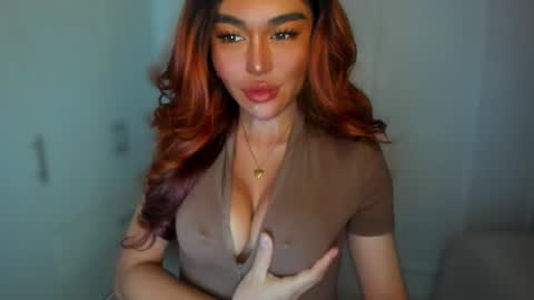 Snapshot of transnextdoor_ chatting on 01-06-25, 09:00 ALMIGHTY GODDESS VALENTINA online show from 01-06-25, 09:00