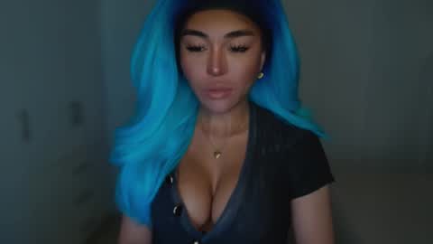Snapshot of transnextdoor_ chatting on 02-13-25, 12:02 ALMIGHTY GODDESS VALENTINA online show from 02-13-25, 12:02