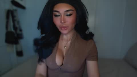 Snapshot of transnextdoor_ chatting on 02-20-25, 05:51 ALMIGHTY GODDESS VALENTINA online show from 02-20-25, 05:51