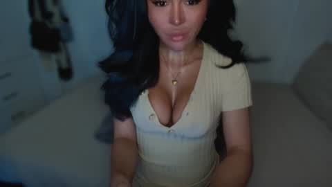 Snapshot of transnextdoor_ chatting on 02-28-25, 02:20 ALMIGHTY GODDESS VALENTINA online show from 02-28-25, 02:20
