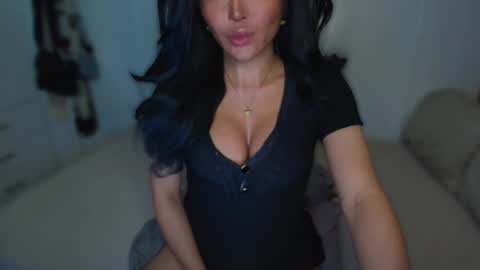 Snapshot of transnextdoor_ chatting on 03-02-25, 05:23 ALMIGHTY GODDESS VALENTINA online show from 03-02-25, 05:23